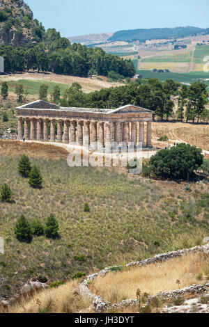 The 5th century BC Doric temple at Segesta, and the landscape of western Sicily, Italy. Stock Photo