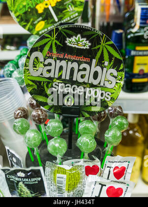 Pot candy hi-res stock photography and images - Alamy