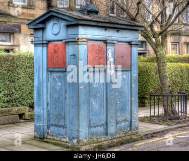 Edinburgh police box telephone Tardis not converted in dilapidated state Stock Photo
