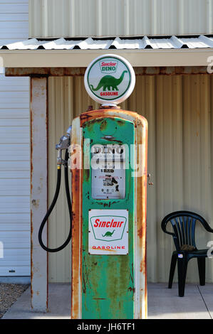 Usa - Utah. Old Gas Pump In Cannonville Stock Photo - Alamy