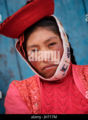 OLLANTAYTAMBO, PERU - CIRCA OCTOBER 2015:  Portrait of local woman in the village of Ollantaytambo, a small town in the Cusco region known as Sacred V Stock Photo