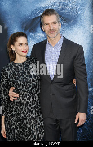 Los Angeles, CA, USA. 12th July, 2017.  Amanda Peet, David Benioff, at the ''Game of Thrones'' Season 7 Premiere Screening at the Walt Disney Concert Hall on July 12, 2017 in Los Angeles, CA Credit: Kay Blake/ZUMA Wire/Alamy Live News Stock Photo