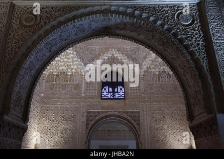 Hall of the Two Sisters (Sala de Dos Hermanas) in the Palace of the Lions (Palacio de los Leones) in the complex of the Nasrid Palaces (Palacios Nazaríes) in the Alhambra in Granada, Andalusia, Spain. Stock Photo