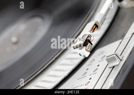 stylus needle on an lp vinyl record Stock Photo