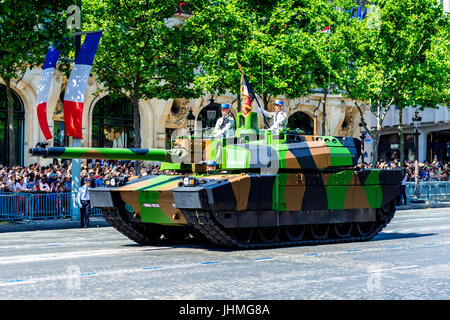 Paris, France. 14 Juy 17. French Military and Police put on a strong display on Bastille Day parade. Credit: Samantha Ohlsen/Alamy Live News Stock Photo