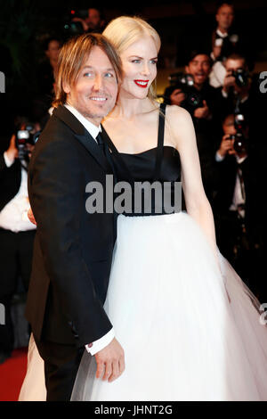 CANNES, FRANCE - MAY 22: Nicole Kidman and Keith Urban attend the 'The Killing Of A Sacred Deer' premiere during the 70th Cannes Film Festival on May  Stock Photo