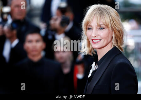 CANNES, FRANCE - MAY 27: Uma Thurman attends the 'Based On A True Story' premiere during the 70th Cannes Film Festival on May 27, 2017 in Cannes, Fran