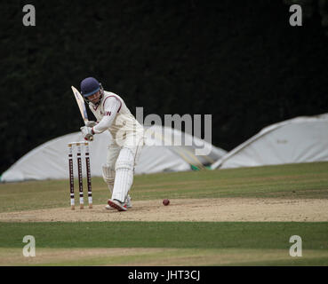 Brentwood, Essex, 15th July, Brentwood bat against Colchester and East Essex Cricicket Club at the Brentwood ground Credit: Ian Davidson/Alamy Live News Stock Photo
