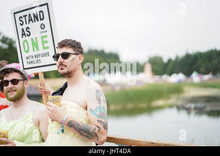 Suffolk, UK. 15th July, 2017. General views on the lake at the 2017 Latitude festival in Henham Park, Southwold in Suffolk. Photo date: Saturday, July 15, 2017. Photo credit should read: Roger Garfield/Alamy Live News. Stock Photo