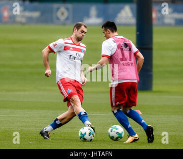 Hamburg, Germany. 16th July, 2017. Pierre-Michel Lasogga (M) and Filip Kostic of the German Bundesliga Team Hamburger SV trains with his team mates in Hamburg, Germany, 16 July 2017. Photo: Markus Scholz/dpa/Alamy Live News Stock Photo