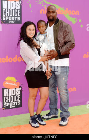 (L-R) Lauren Jones,Laila Jones Datone Jones attends 2017 Nickelodeon Kids' Choice Sports Awards Pauley Pavilion Los Angeles,California July 13,2017. Stock Photo