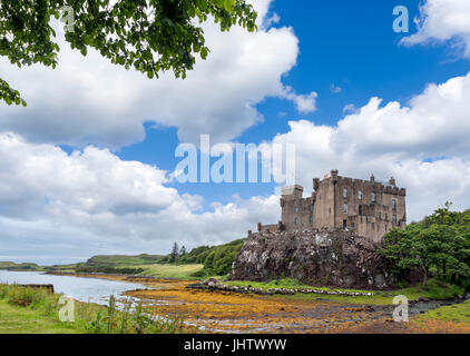 Dunvegan Castle, seat of the Clan MacLeod, Isle of Skye, Highland, Scotland, UK Stock Photo