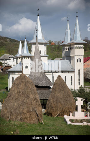 Poienile Izei modern church, District of Maramures, Romania Stock Photo