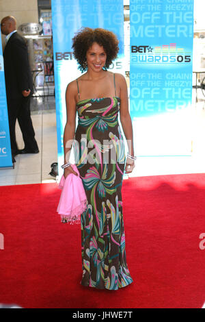 FRESH PRINCE ACTRESS KARYN PARSONS AT 2005 BET AWARDS RED CARPET KODAK THEATRE  LOS ANGELES CA Stock Photo