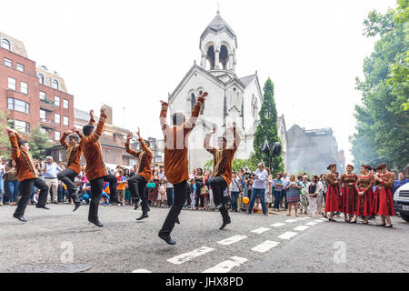 London, UK. 16th July, 2017. Dancers perform at the 7th Armenian Street Festival. © Guy Corbishley/Alamy Live News Stock Photo