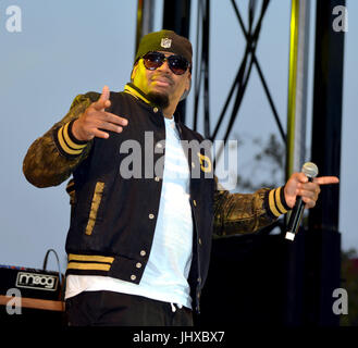 Los Angeles, Ca, USA. 15th July, 2017. Avant at the LA Soul Music Festival in Los Angeles, California on July 15, 2017. Credit: Koi Sojer/Snap'n U Photos/Media Punch/Alamy Live News Stock Photo