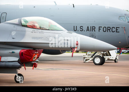 American Lockheed Martin F-16 on static display Stock Photo