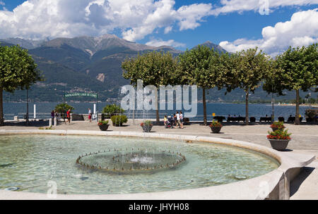 Wells and investors in the Comosee, Colico, Lombardy, Italy - brine Como in Colico, Lombardy, Italy, Brunnen und Anleger am Comosee, Lombardei, Italie Stock Photo