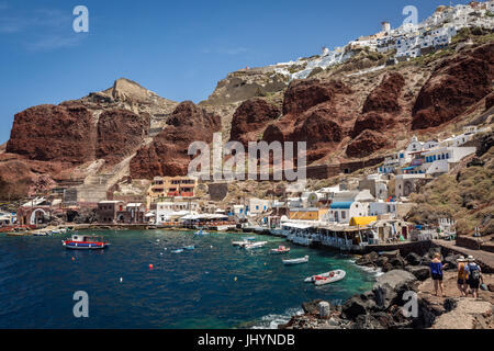 Ammoudi Bay (Amoudi) at the bottom of the steps below Oia, Santorini, Cyclades, Greek Islands, Greece, Europe Stock Photo