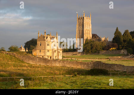 St James' Church and East Banqueting House of old Campden House, Chipping Campden, Cotswolds, Gloucestershire, England, United Kingdom, Europe Stock Photo