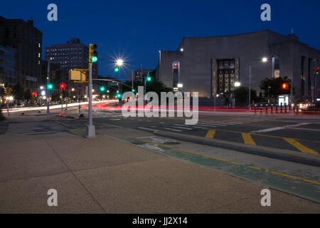 Light Trails - Grand Army Plaza, Brooklyn, NY Stock Photo