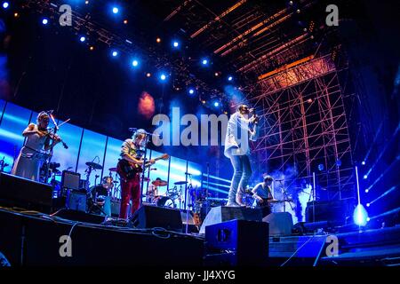 Milan, Italy. 17th July, 2017. The canadian indie rock band Arcade Fire pictured on stage as they perform at Milano Summer Festival, Ippodromo San Siro Milan. Credit: Roberto Finizio/Pacific Press/Alamy Live News Stock Photo