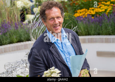 Montagu Denis Wyatt 'Monty' Don OBE Monty Don, celebrity gardener, writer and broadcaster at Tatton Park Flower show which opened today for a five day botanical extravaganza, Knutsford Cheshire, UK. Stock Photo