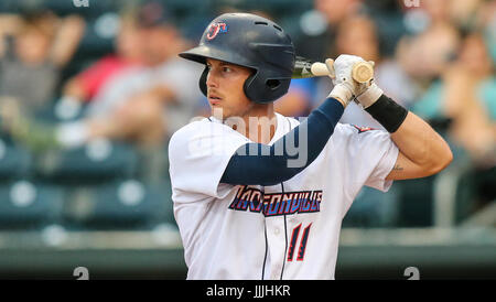 PHOTOS: Smokies take on Jacksonville Jumbo Shrimp