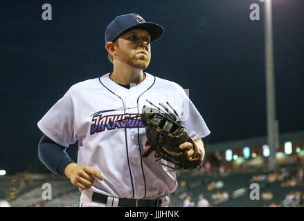 PHOTOS: Smokies take on Jacksonville Jumbo Shrimp