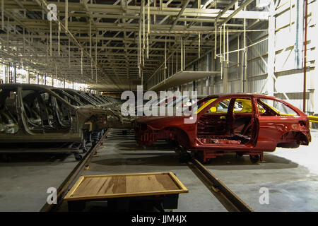 Hundreds of abandoned MG bodyshells left in a massive holding bay on the upper floor of the MG Rover car factory in Longbridge, Birmingham in February 2007. Stock Photo