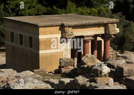 The Palace of Knossos was the ceremonial and political centre 0f the Minoan civilization and culture. Stock Photo