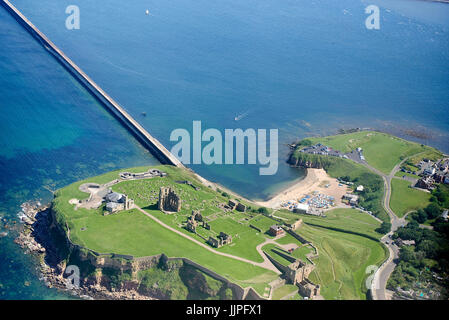 Tyne mouth Castle, North Shields, Newcastle Upon Tyne, North East England Stock Photo