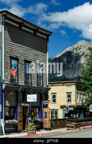Historic Downtown and Mount Crested Butte (12,162 ft.), Crested Butte, Colorado USA Stock Photo