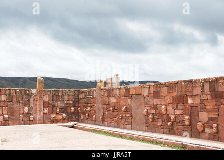 Temple Kalasasaya in Tiwanaku, Pre-Columbian archaeological site, Bolivia, South America. UNESCO world heritage site Stock Photo