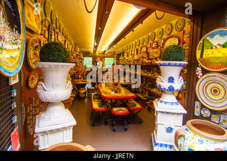 Ceramin souvenir shop in San Gimignano Tuscany, Italy Stock Photo