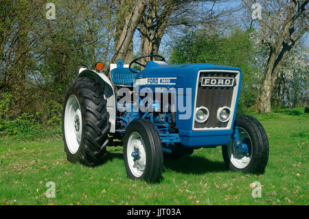 Ford 3600 hi-res stock photography and images - Alamy
