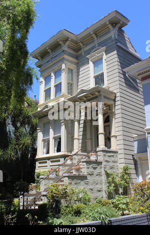 Italianate House built 1880s, Lower Pacific Heights, Upper Fillmore, San Francisco, California Stock Photo