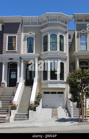 Italianate House built 1870s, Lower Pacific Heights, Upper Fillmore, San Francisco, California Stock Photo