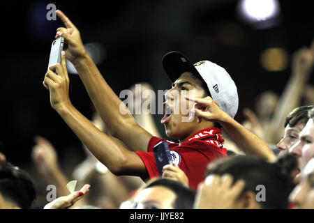 Houston, USA. 20th July, 2017. Supporters of Manchester United cheer during the International Champions Cup soccer match between Manchester United and Manchester City at NRG Stadium in Houston, the United States, on July 20, 2017. Manchester United won 2-0. Credit: Song Qiong/Xinhua/Alamy Live News