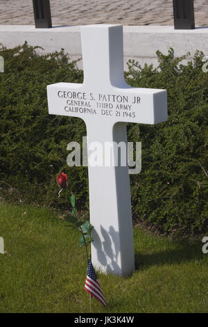 Luxembourg, Hamm, US Military Cemetery containing the graves of more than 5000 US war dead from WW2, gravesite of General George S Patton Jr, Stock Photo