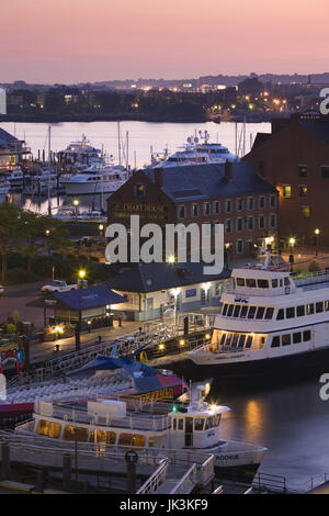 USA, Massachusetts, Boston, Long Wharf, harbor ferries, dawn, Stock Photo
