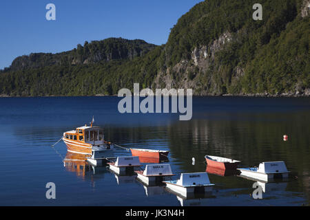 Argentina, Neuquen Province, Lake District, Road of the Seven Lakes, Villa La Angostura, Lake Nahuel Huapi, Mansa Bay Stock Photo