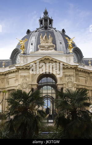 France, Paris, Petit Palais museum, courtyard detail Stock Photo