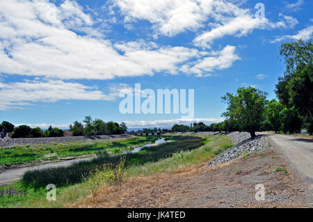 Alameda Creek, Regional Trail , Union City, CA USA Stock Photo