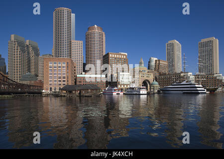 USA, Massachusetts, Boston, Rowe's Wharf, morning, Stock Photo