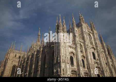 Italy, Lombardy, Milan, Piazza Duomo, Duomo cathedral Stock Photo