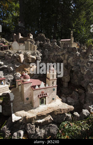 USA, Alabama, Cullman, Ave Maria Grotto, miniature international religious sites, built by Benedictine monk, Joseph Zoettl. Mission San Ignacio from California, USA Stock Photo