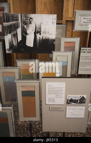 USA, Alabama, Tuskeegee, Tuskeegee Institute National Historic Site, major African-American University founded by Booker T. Washington, George Washington Carver Museum, interior Stock Photo