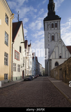 Estonia, Tallinn, Old Town, St. Nicholas Church and Ruutli Street buildings Stock Photo