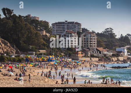 Chile, Algarrobo, town beach Stock Photo - Alamy